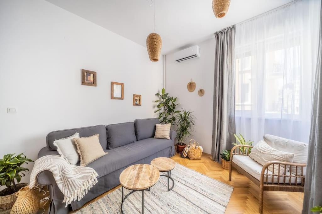 Bohohome 2 Next To The Main Street 소피아 외부 사진