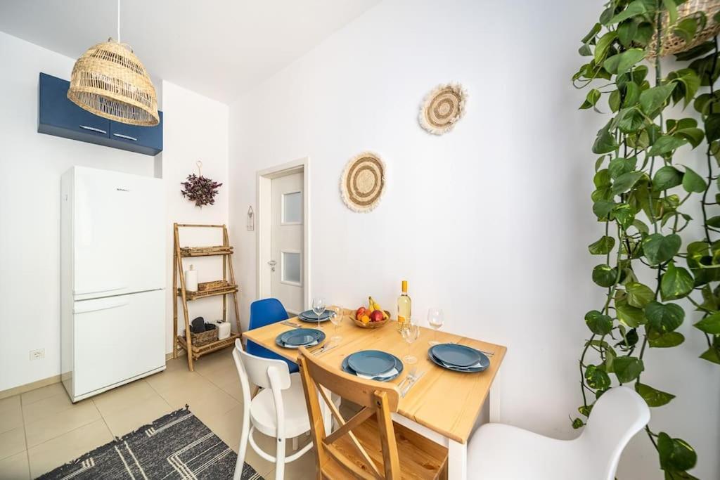 Bohohome 2 Next To The Main Street 소피아 외부 사진
